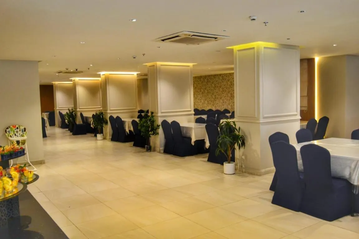 Alzaer Almutamyez Ajyad Hotel Mecca 0*,  Saudi Arabia