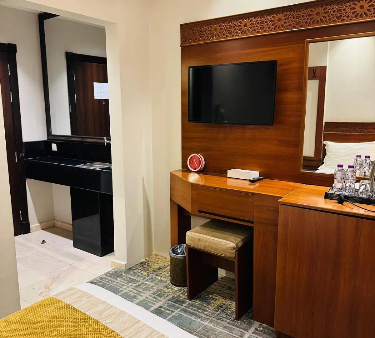 Alzaer Almutamyez Ajyad Hotel Mecca