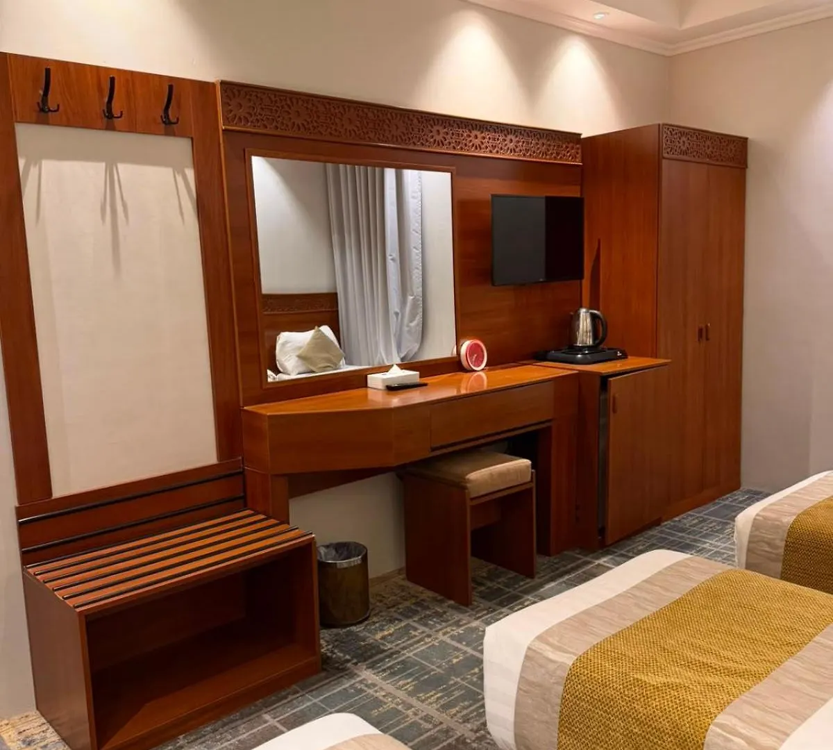Alzaer Almutamyez Ajyad Hotel Mecca Saudi Arabia